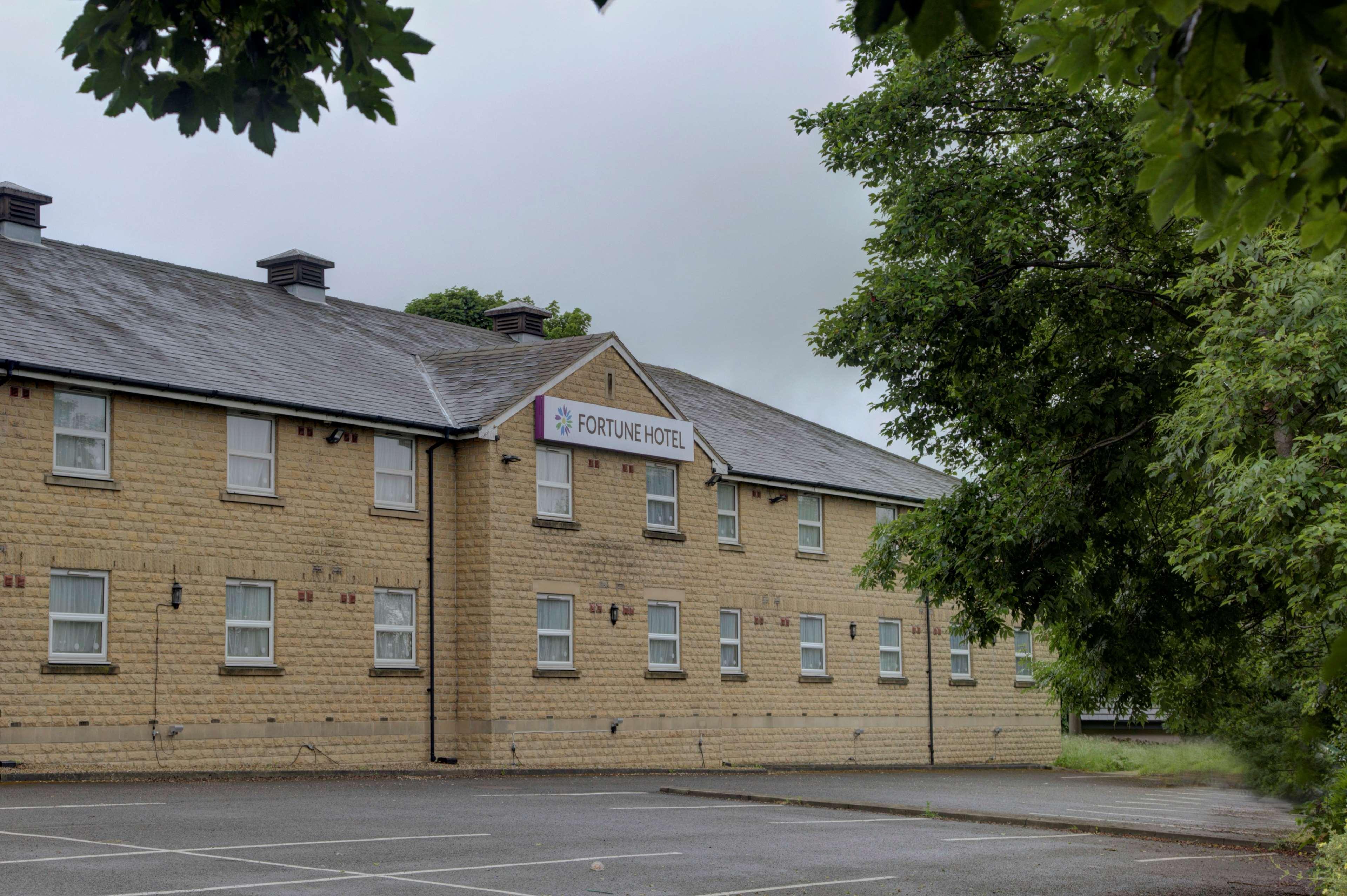 Fortune Huddersfield; Sure Hotel Collection By Best Western Exterior foto